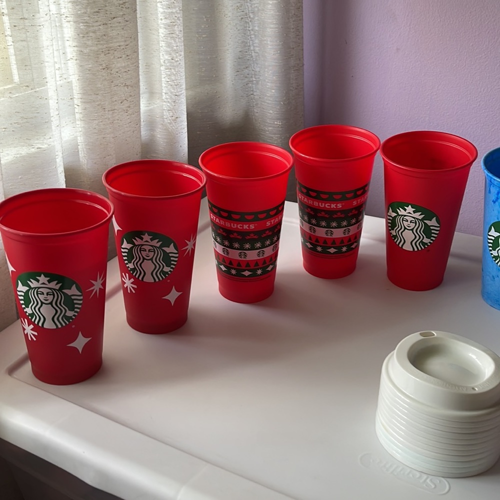 Starbucks  Cups - Picture 3 of 4